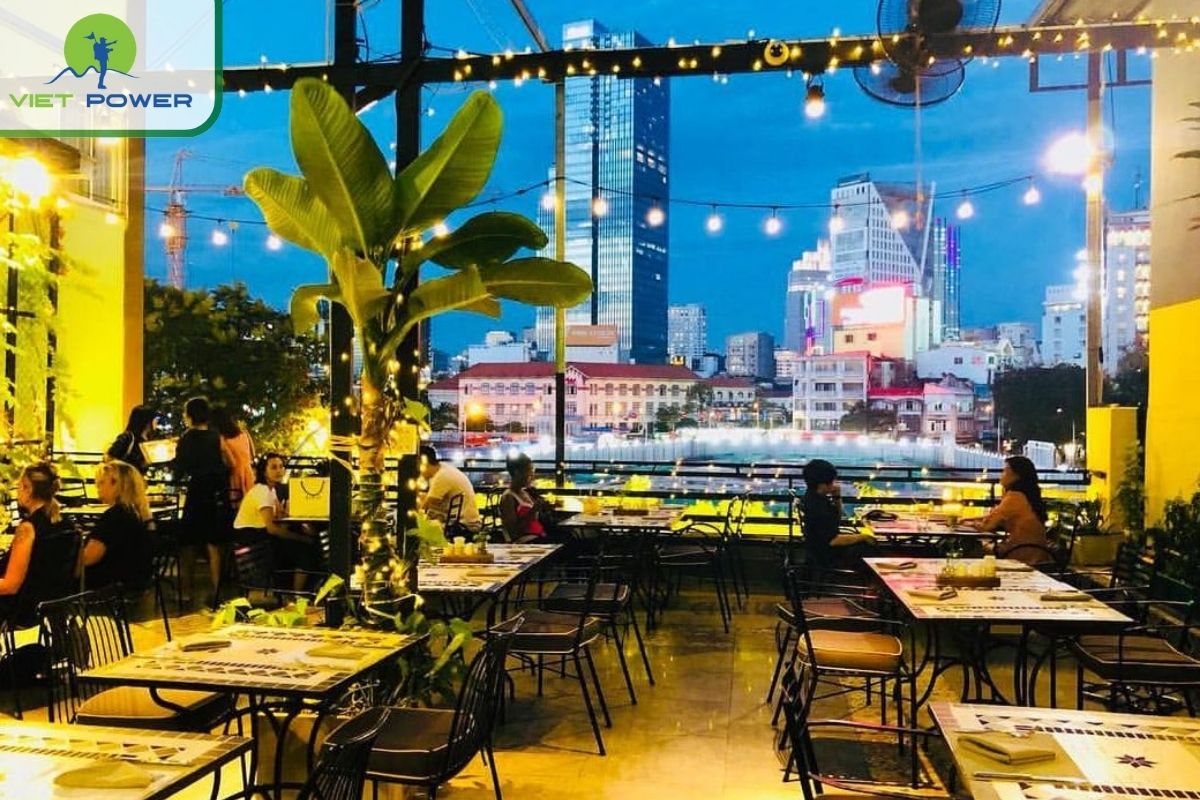 Chanh Bistro Rooftop