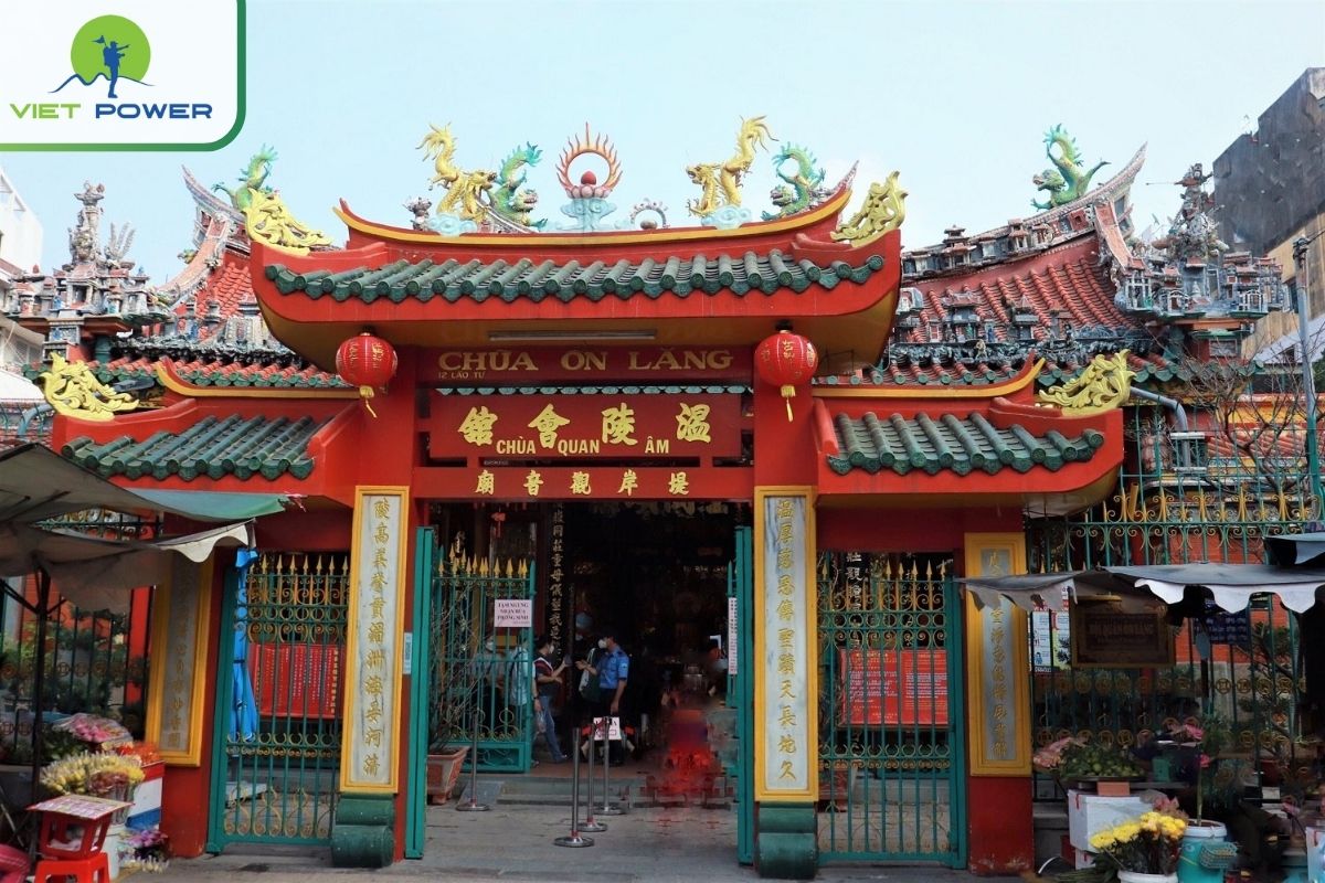 Quan Am & Ong Bon Temples