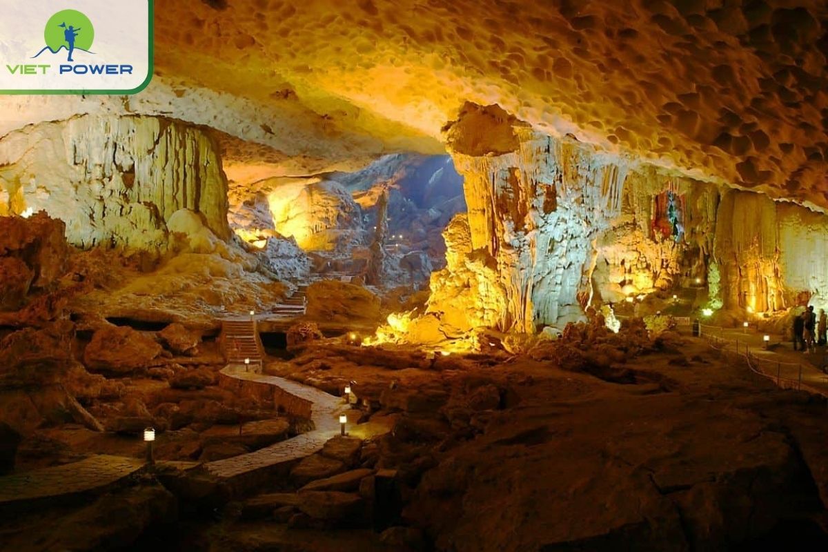 Thien Canh Son Cave