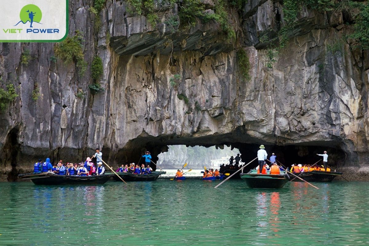Visit Luon Cave by bamboo boat 