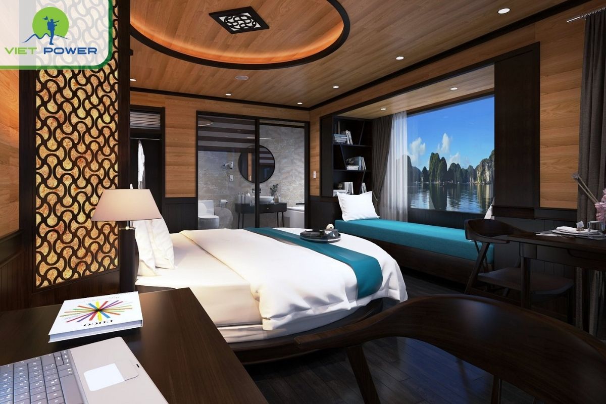 Moon Suite – Second Deck