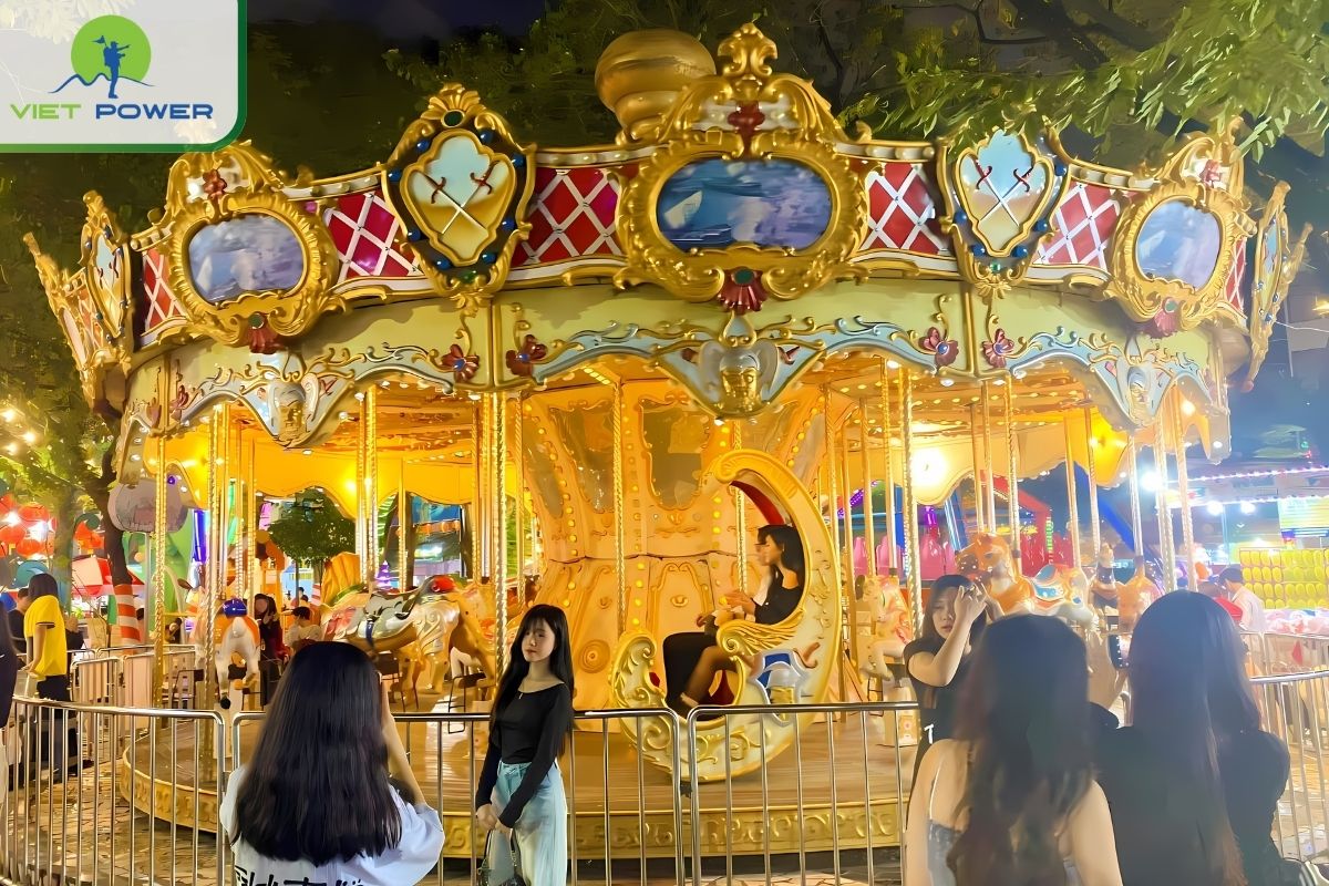 Royal Horseback Riding Simulation