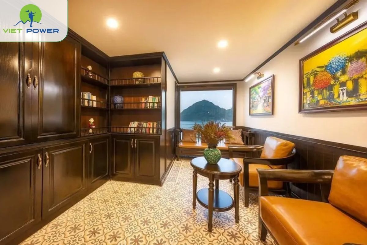 Onboard Library & Reading Lounge