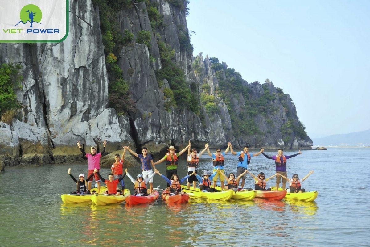 Kayaking at Rặng Dừa