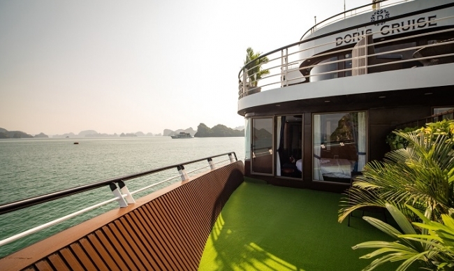 Honeymoon Suite with terrace