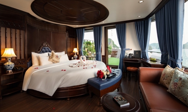 Honeymoon Suite with terrace