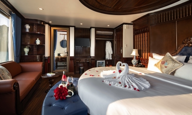 Honeymoon Suite with terrace