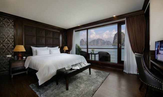 Elegance Suite Balcony