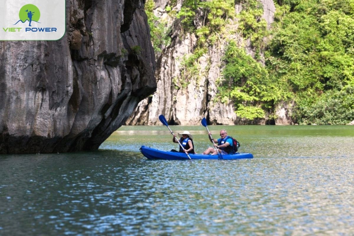 Kayaking area in Ao Ech 