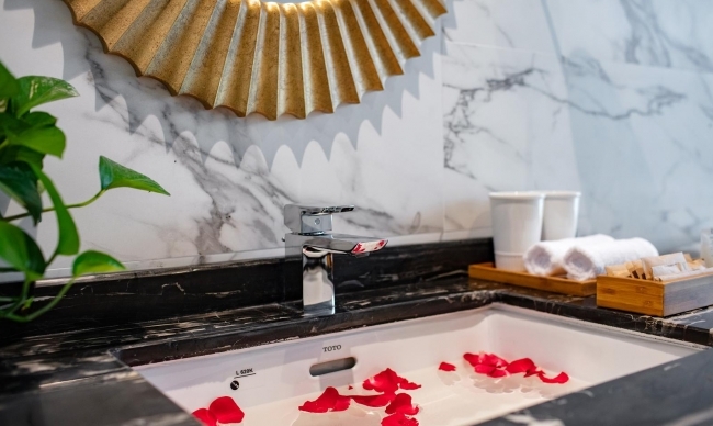 Senior Suites with private balcony