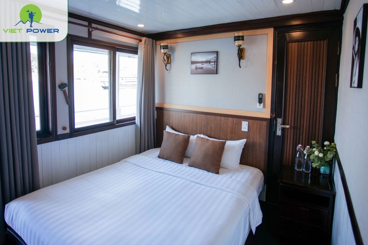 Executive Cabin