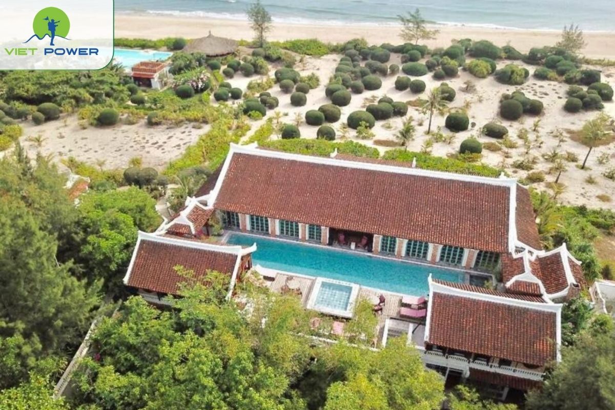 Villa Louise Beach Resort