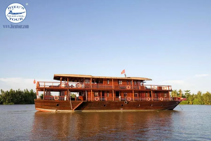 An Unforgettable Journey Aboard the RV Jayavarman Cruise 13-Day Tour